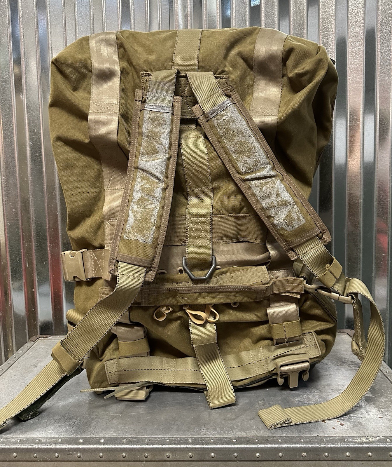U.S. Military Eagle Industries Tan Parachute Drop Bag (PDB)