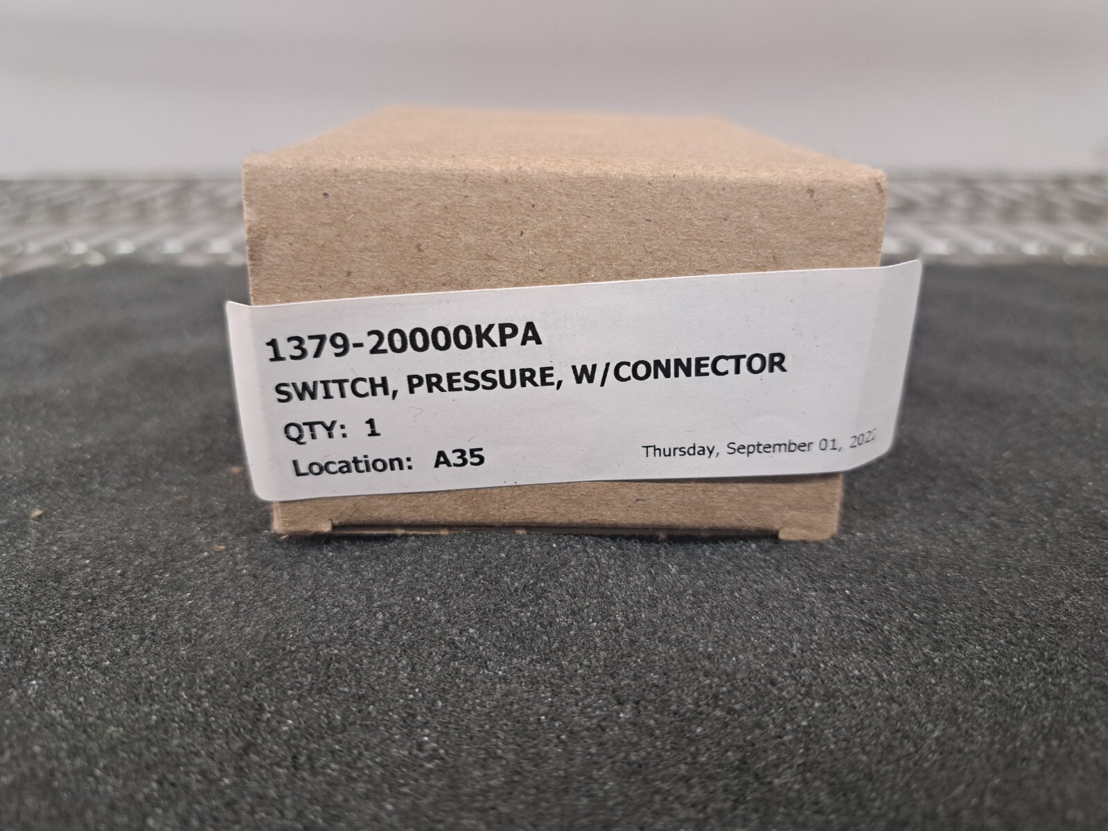New, Staset, EA100D-51, Solid State Pressure Switch