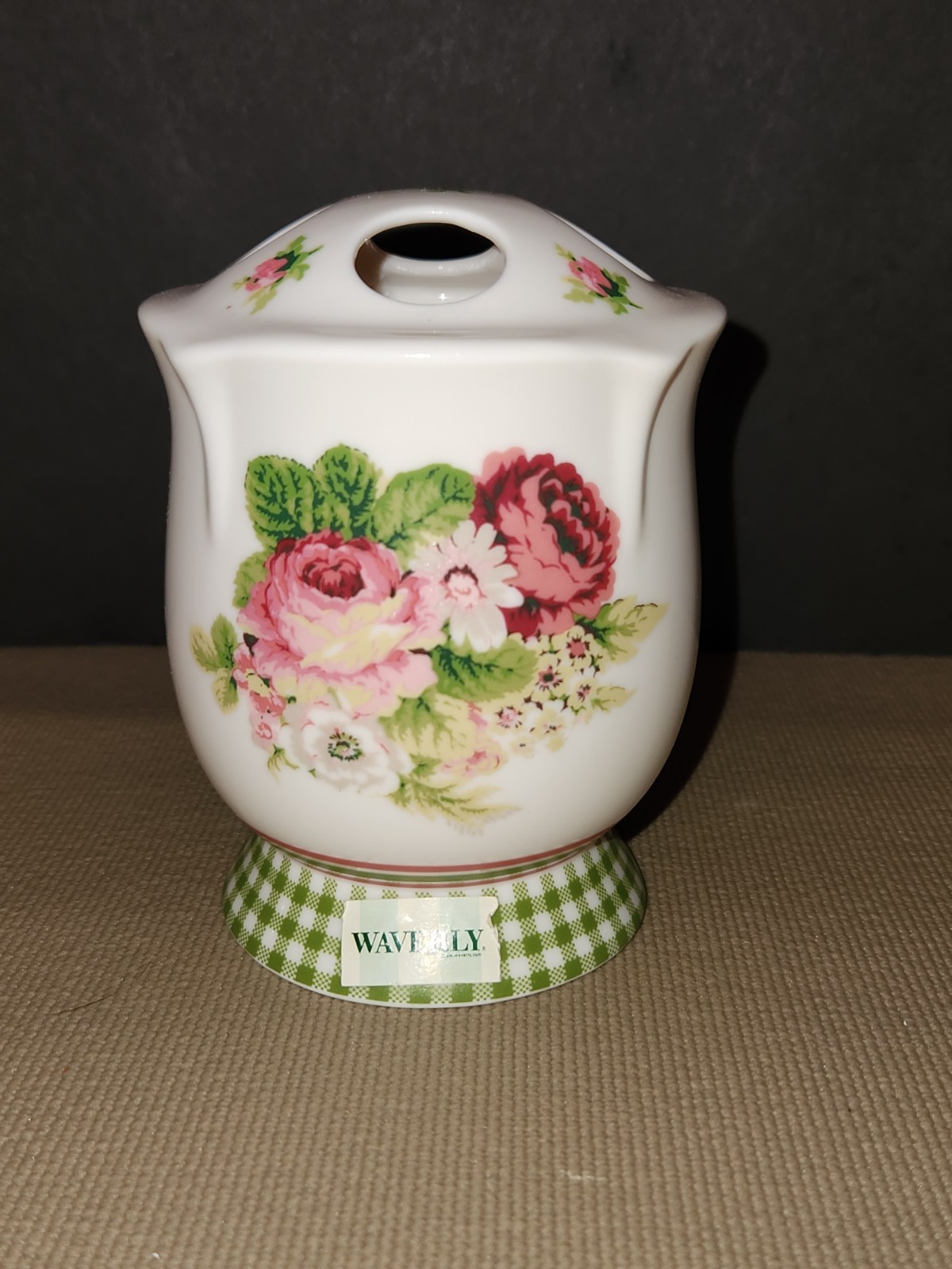 So Pretty!! Waverly Cottage Floral Toothbrush Holder In Green White And Pink