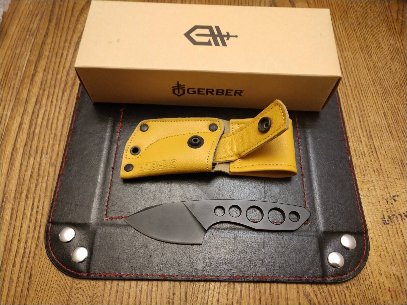 Gerber Dibs Fixed Blade Knife Leather Sheath 2.5" 440A SS Blade 2.2 OZ