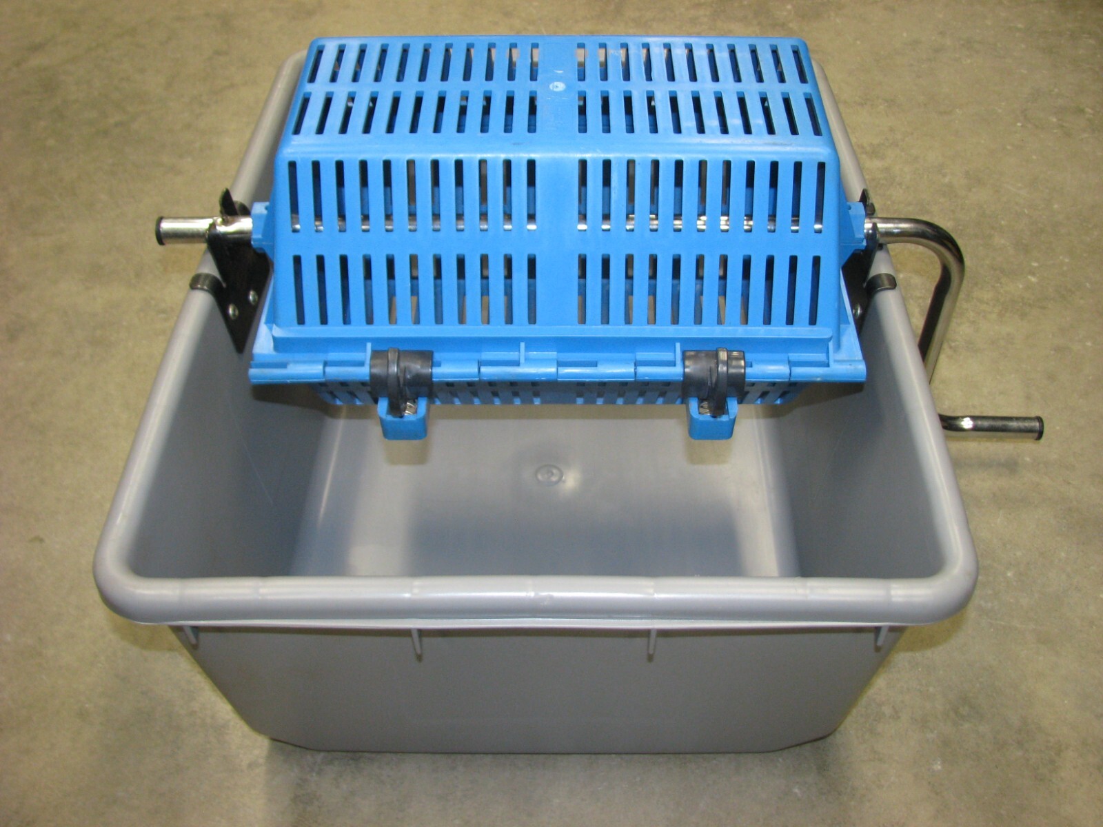 Dillion Precision Large Case Media Separator CM2000