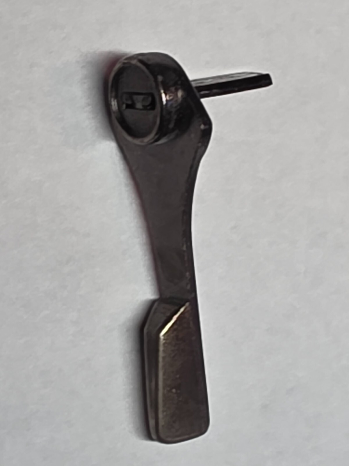 Sliding Patio Door Turning Lever / Locking lever. READ DESCRIPTION SOLD EACH