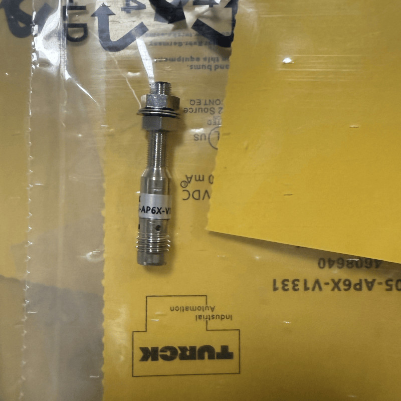 TURCK BI1-EG05-AP6X-V1331 NEW 1PCS Proximity Switch Sensor New Jersey Inventory