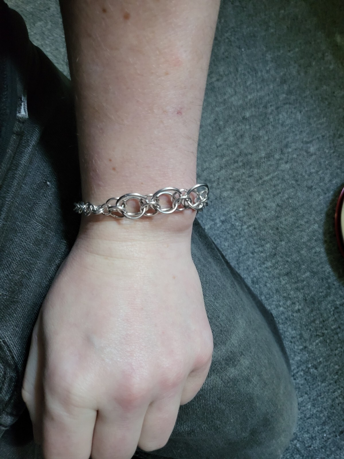 Delicate helm ornament chainmaille bracelet 8"