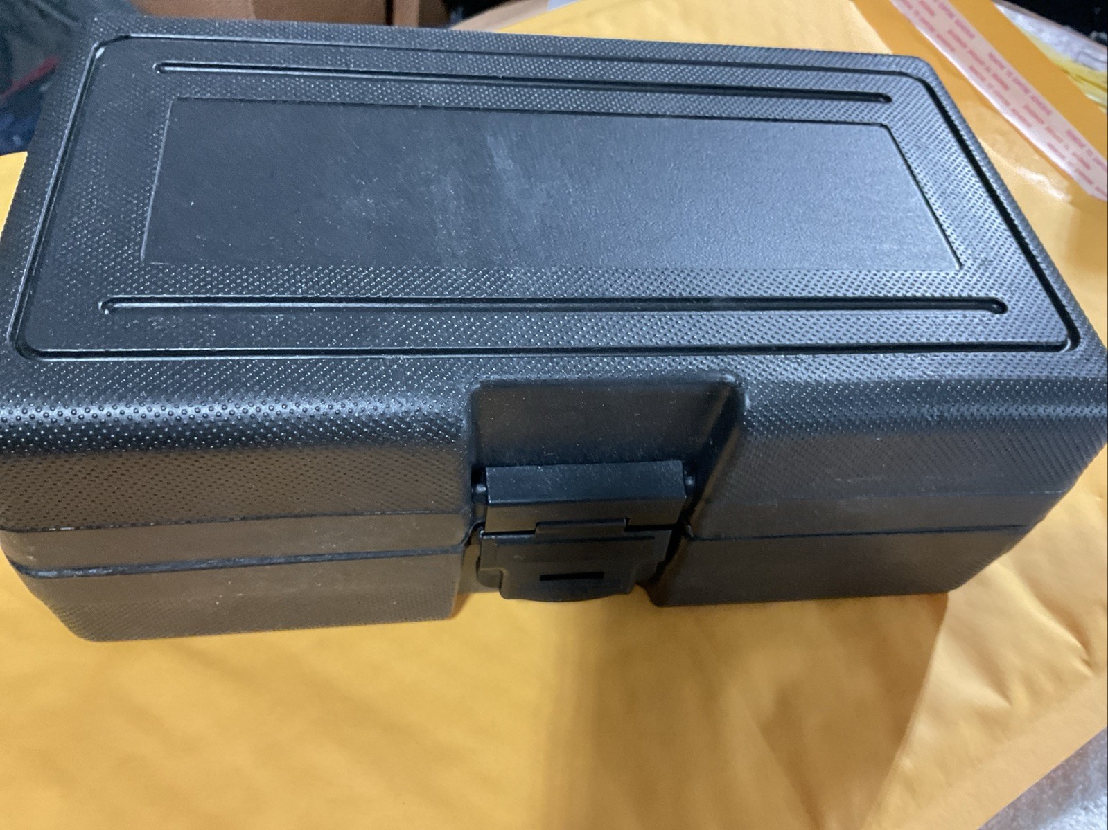 MAX Sensor MX41 TPMS Sensor Activation Tool Powered by ATEQ