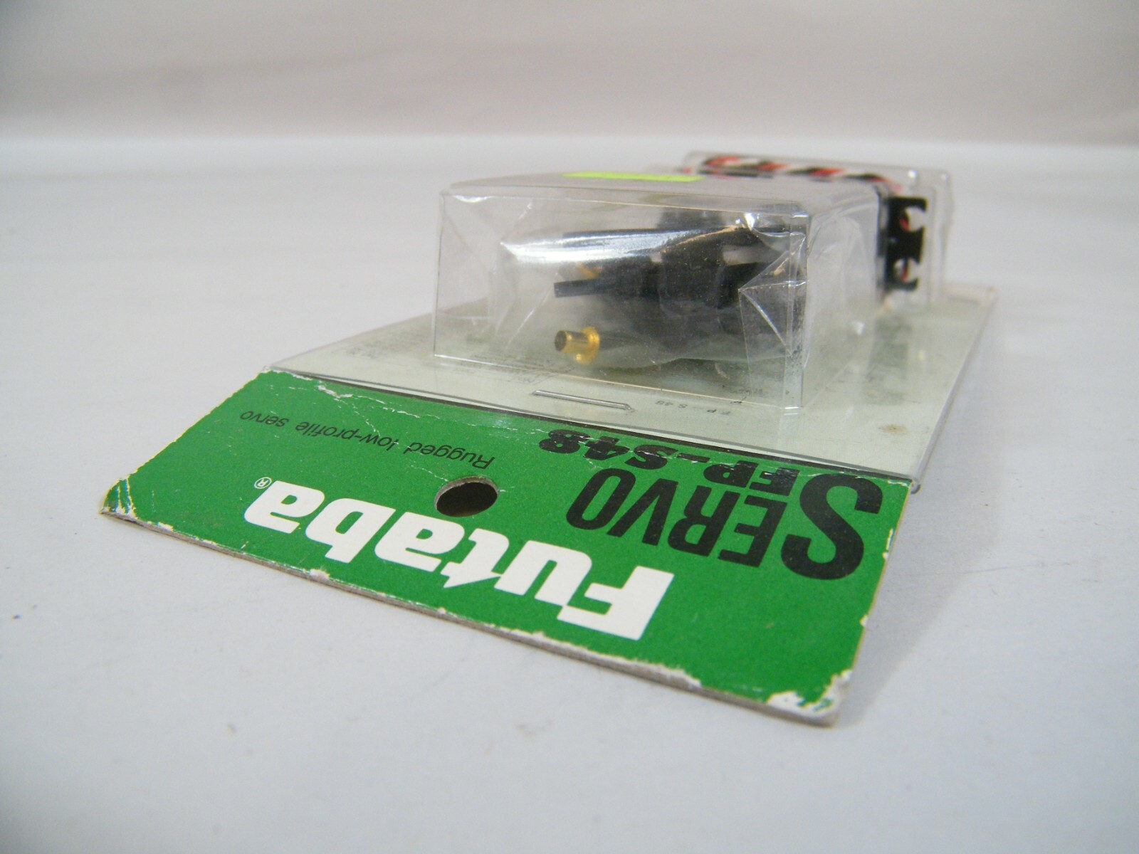 FUTABA FP-S48 SERVO RUGGED LOW PROFILE D61006