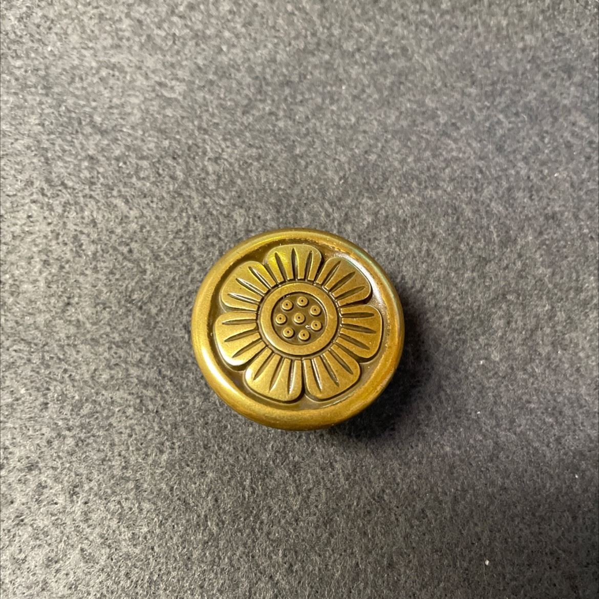 1-1/4" Round Flower Knob Lancaster