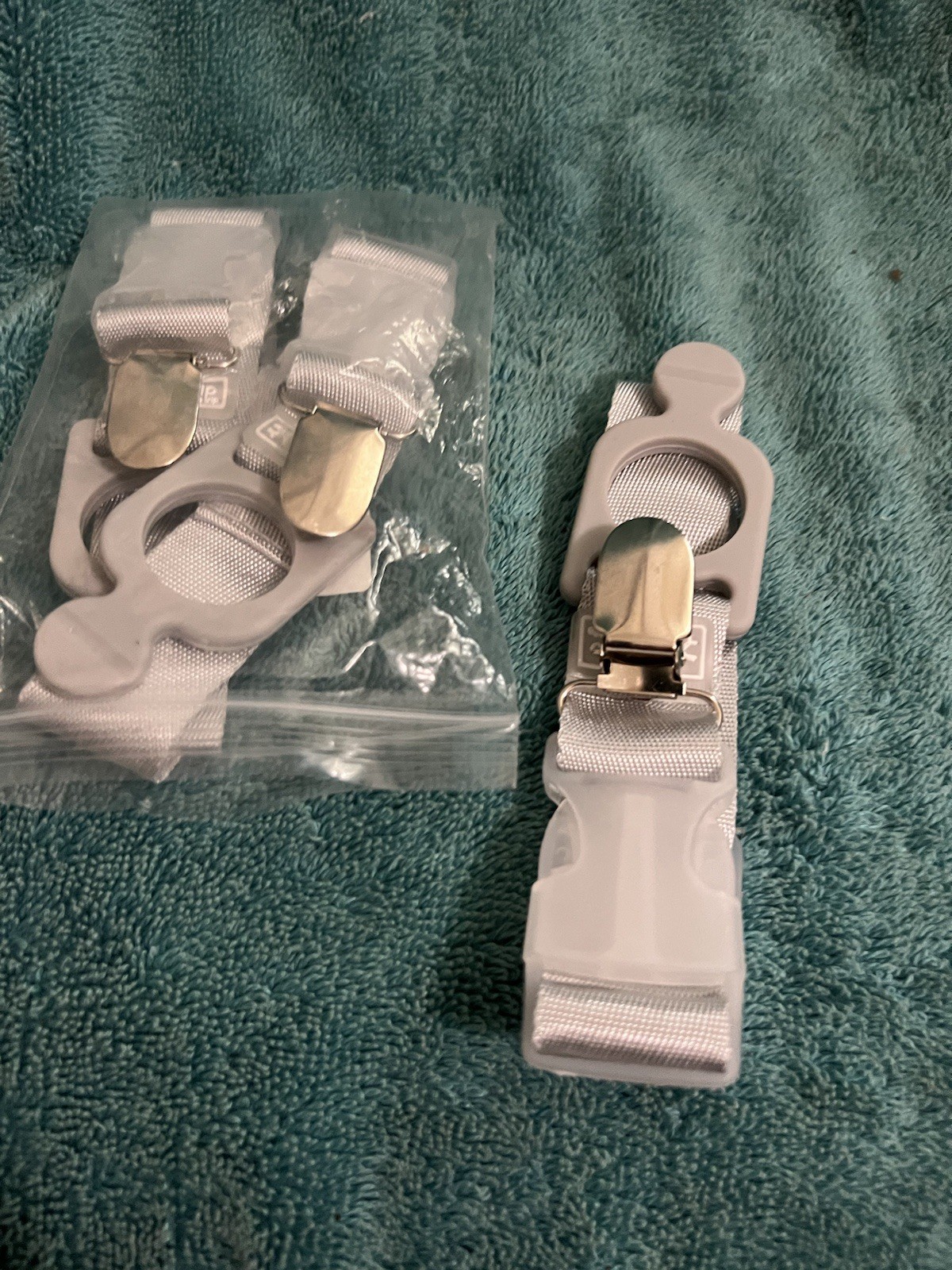 3-Pack Wotrip Add-a-Bag Luggage Clip Gray/Silver