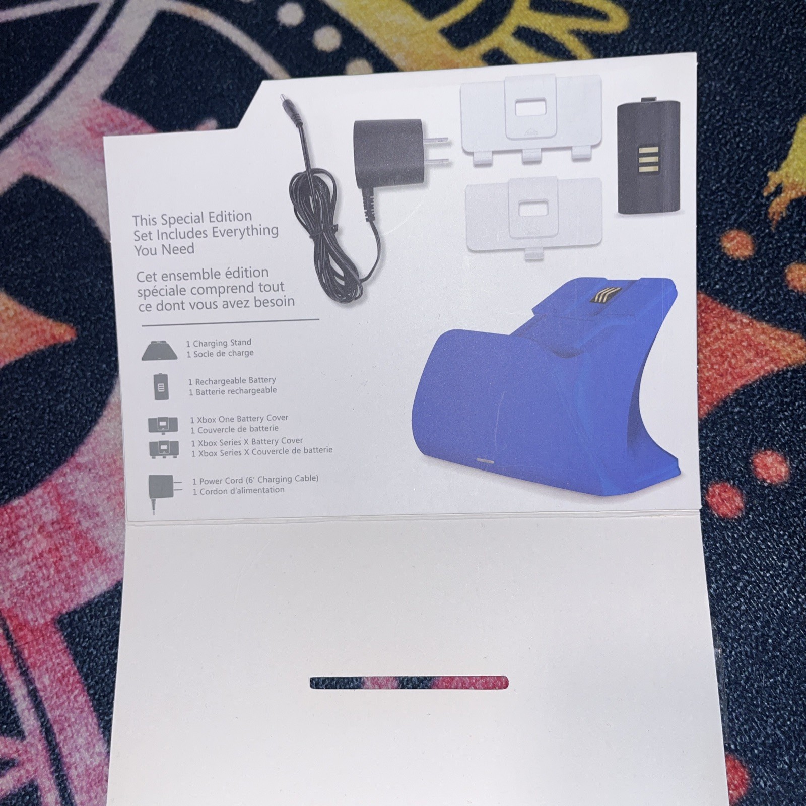 Controller Gear Xbox Pro Charging Stand - Shock Blue 1100mAh NEW + Extra Stand