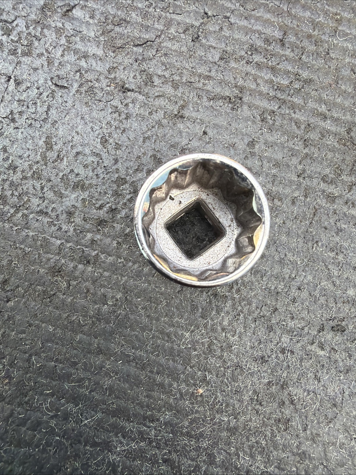 Craftsman Size 18mm x 3/8" Drive 12 Point Socket 44312 Inverted G2