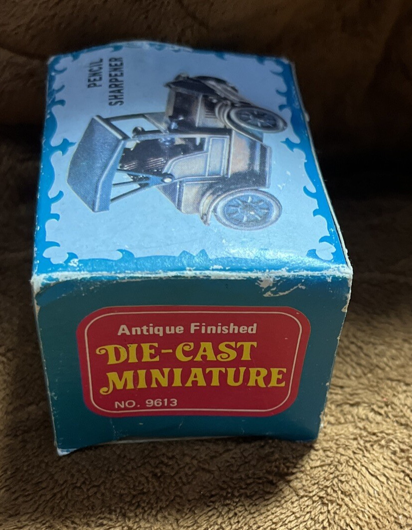 Vintage Antique Finished Die Cast Miniature 1917 Car Pencil Sharpener No. 9613 N