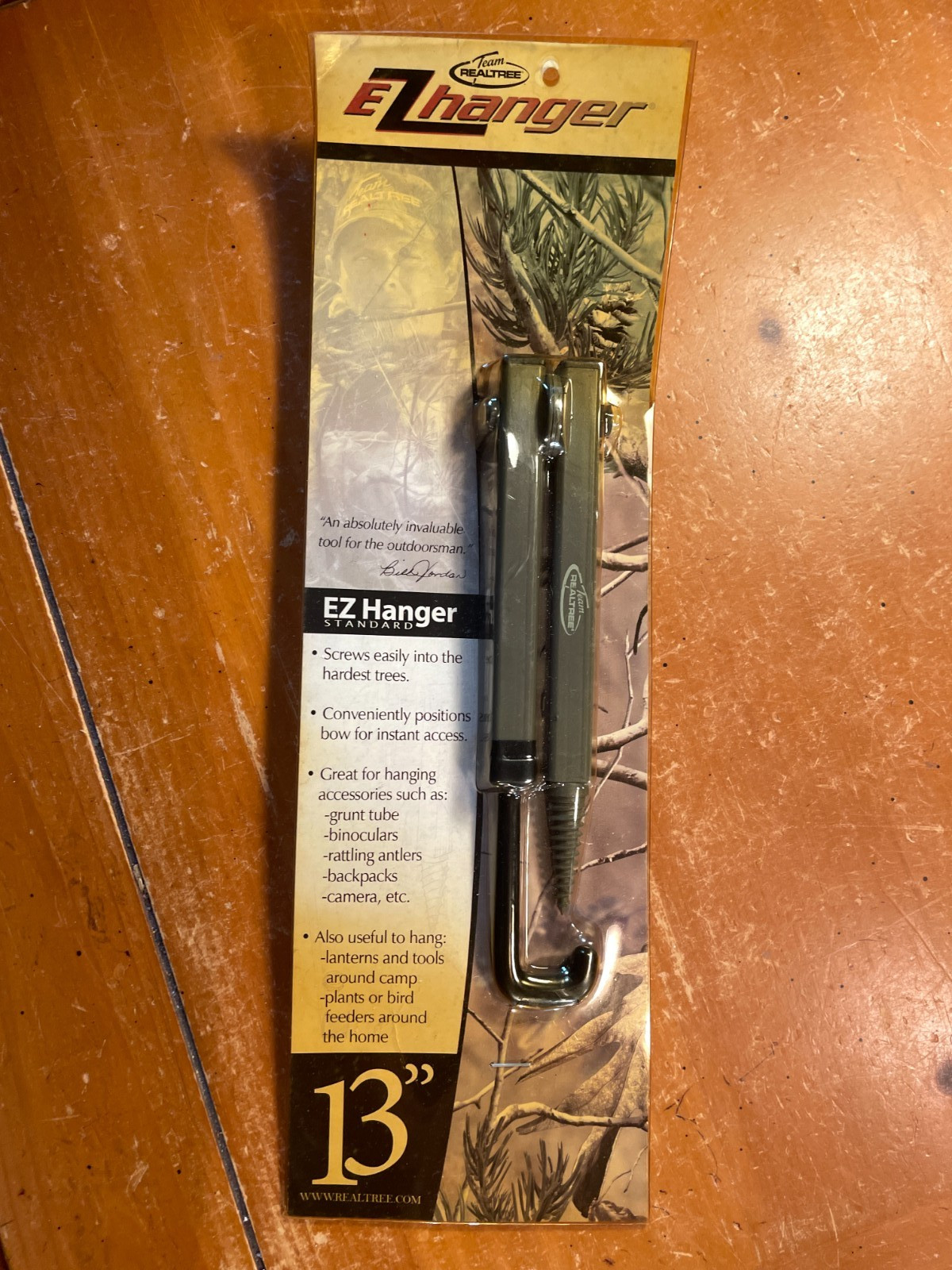 Realtree EZ Hanger 13 Inch Tree Screw In Hunting Bow Gear Holder NIP Camping