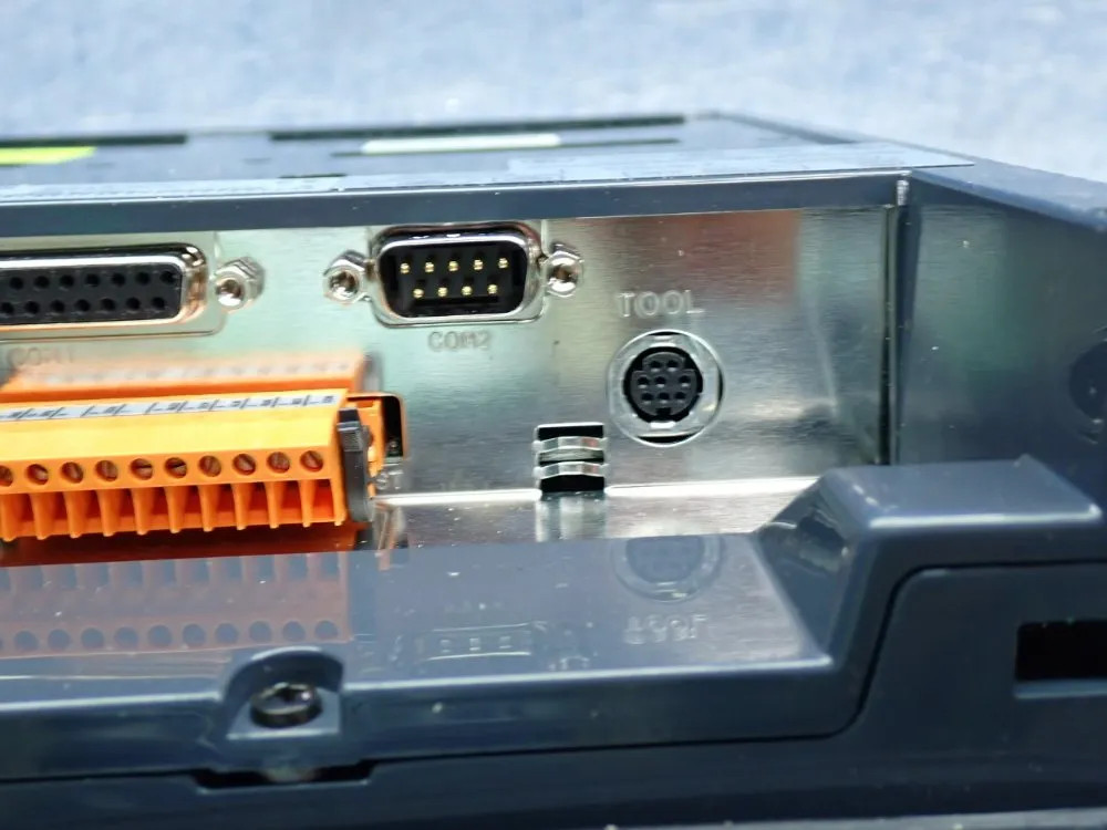 PROFACE GP2600-TC41-24V OPERATOR INTERFACE PANEL UNIT 12250980845