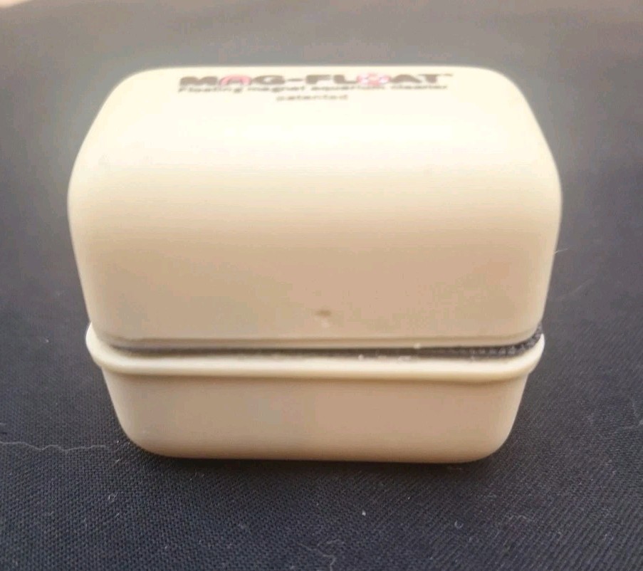 Mag-Float Acrylic Aquarium Cleaner Magnetic-Small (FLOAT-35A)