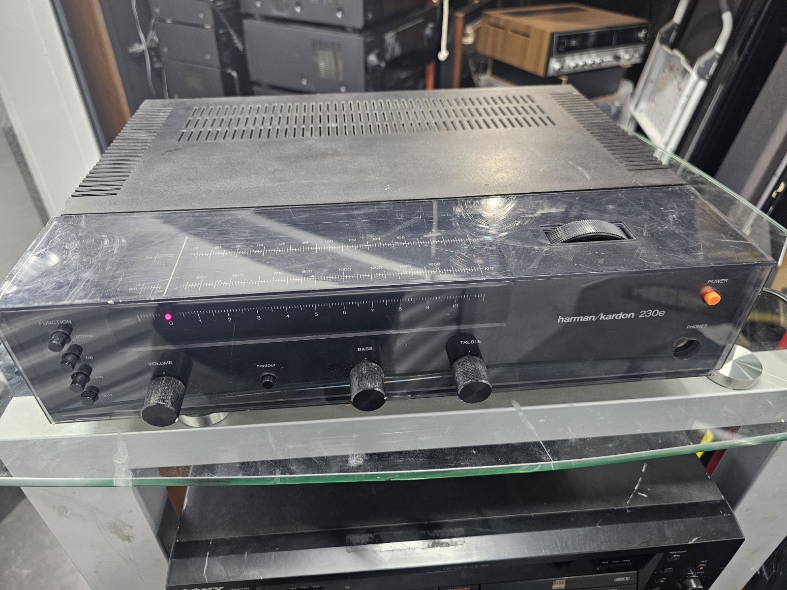 HARMAN KARDON 230e  Stereo RECEIVER Tested Works Mid 1970. Vintage