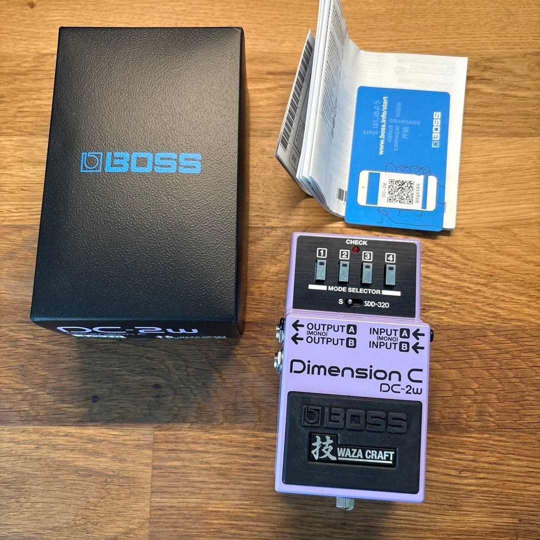 BOSS DC-2W Dimension C Waza Craft Effect Pedal Analog Chorus Stereo Music Purple