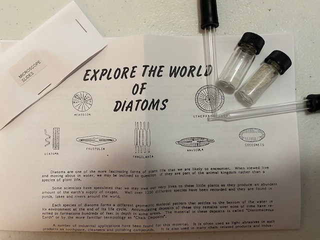 New DIATOMS DE DIATOMACEOUS EARTH MICROSCOPE KIT ( Rainy Day Fun )