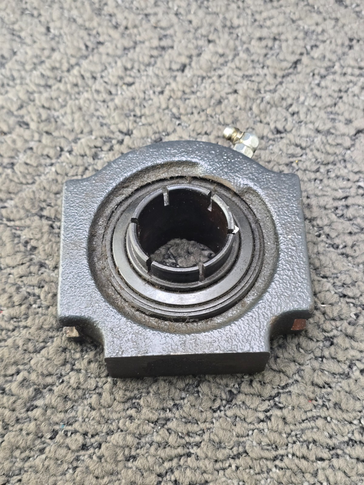 SealMaster ST-23T Cast Iron Take-Up Ball Bearing Unit Side Mount 1-7/16" Bore