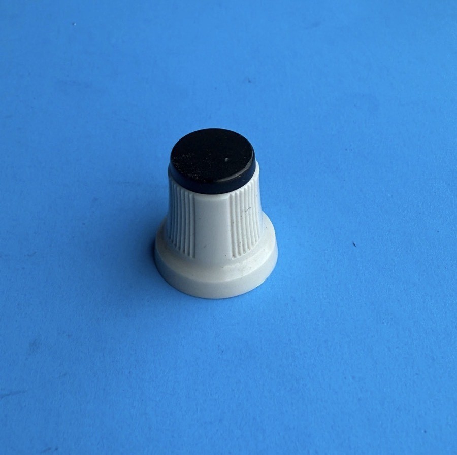 AKAI MPK 25 APC40 MKI MIDI Controller Part: Control Knob Cap Cover