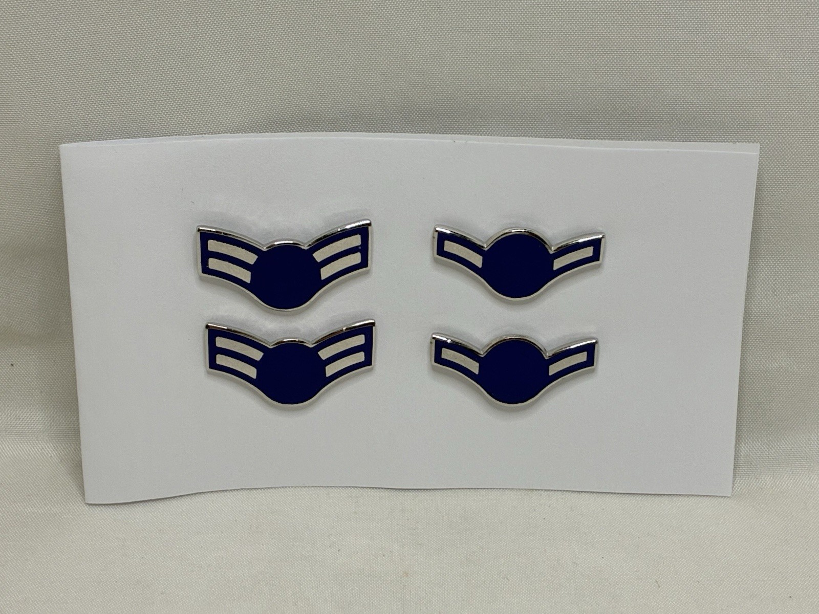 NEW U.S.AIR FORCE AIRMAN E-2 and E-3 COLLAR Pins
