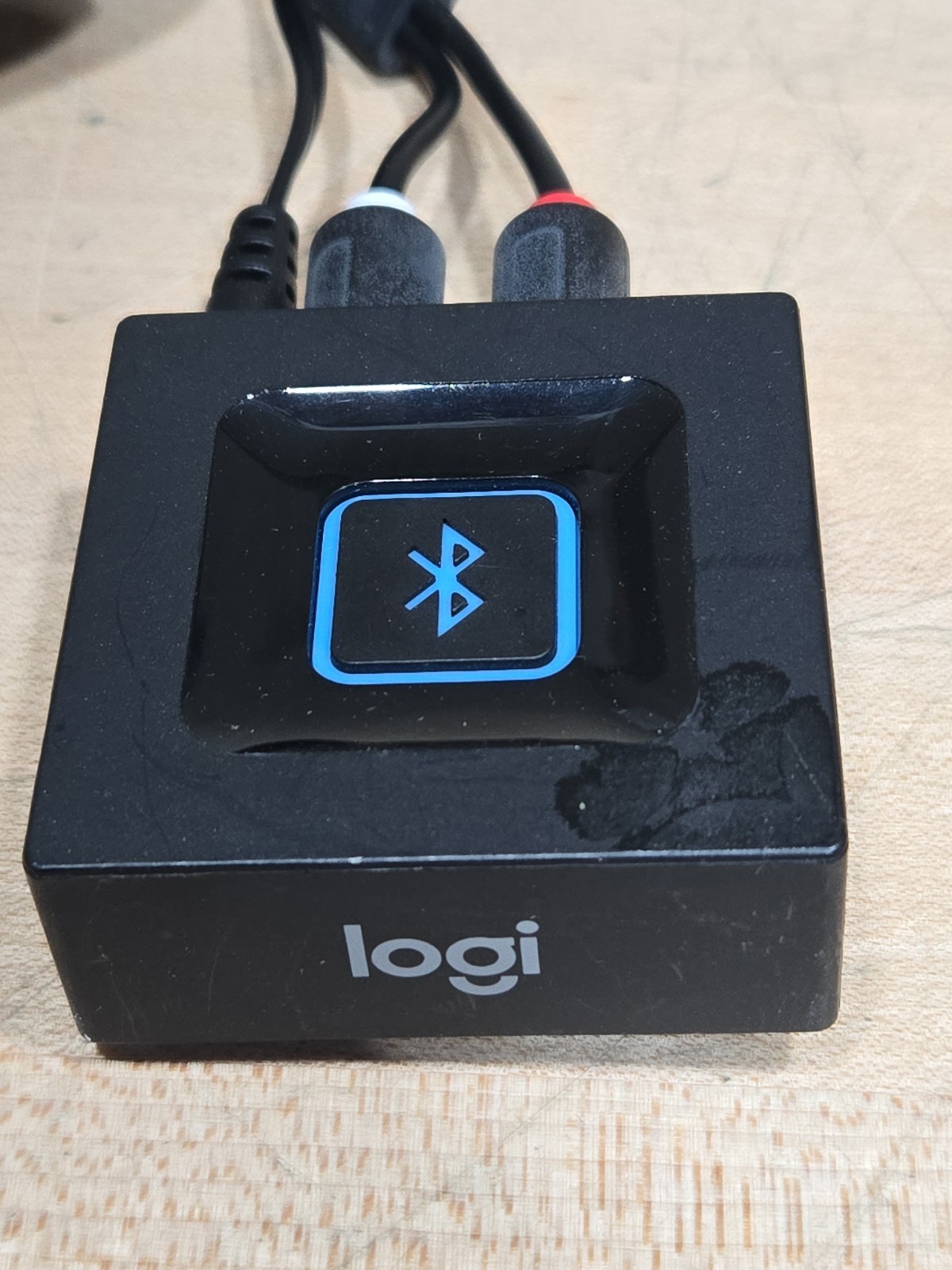 Logitech SR0189 Bluetooth Audio Receiver Wireless Bluetooth Adapter W/ Cables