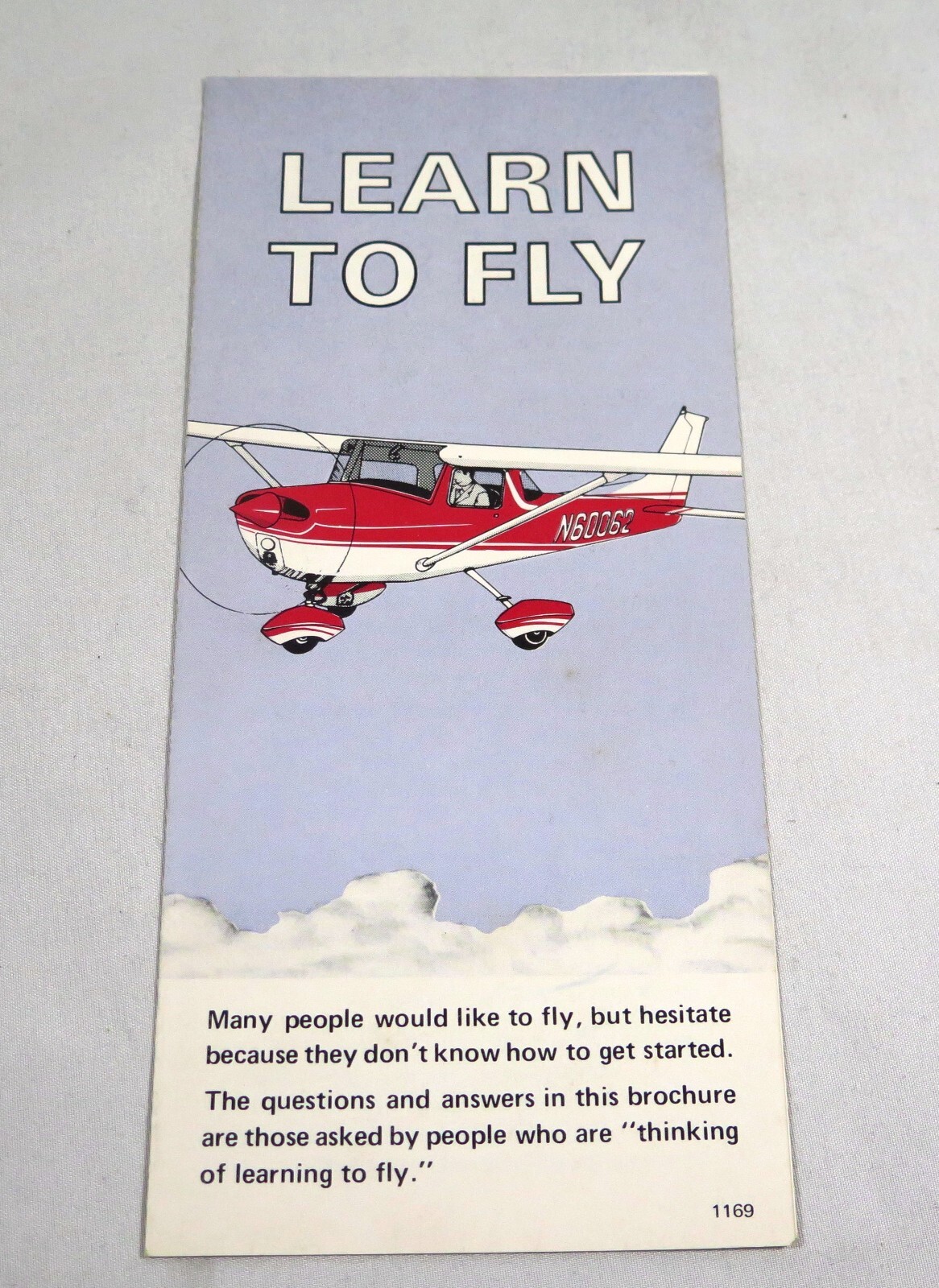 vintage Learn To Fly pamphlet Institute for Aeronautical Education