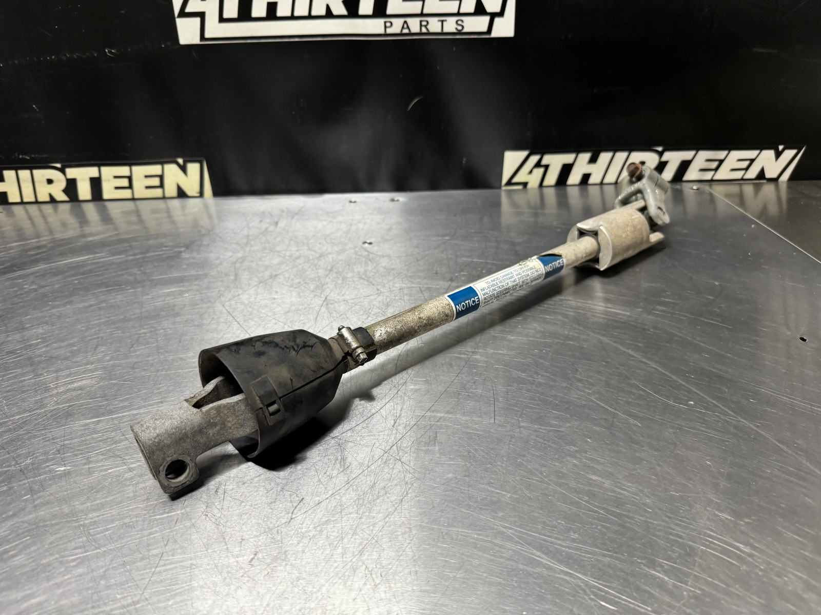 97-04 C5 CORVETTE STEERING SHAFT OEM #N188