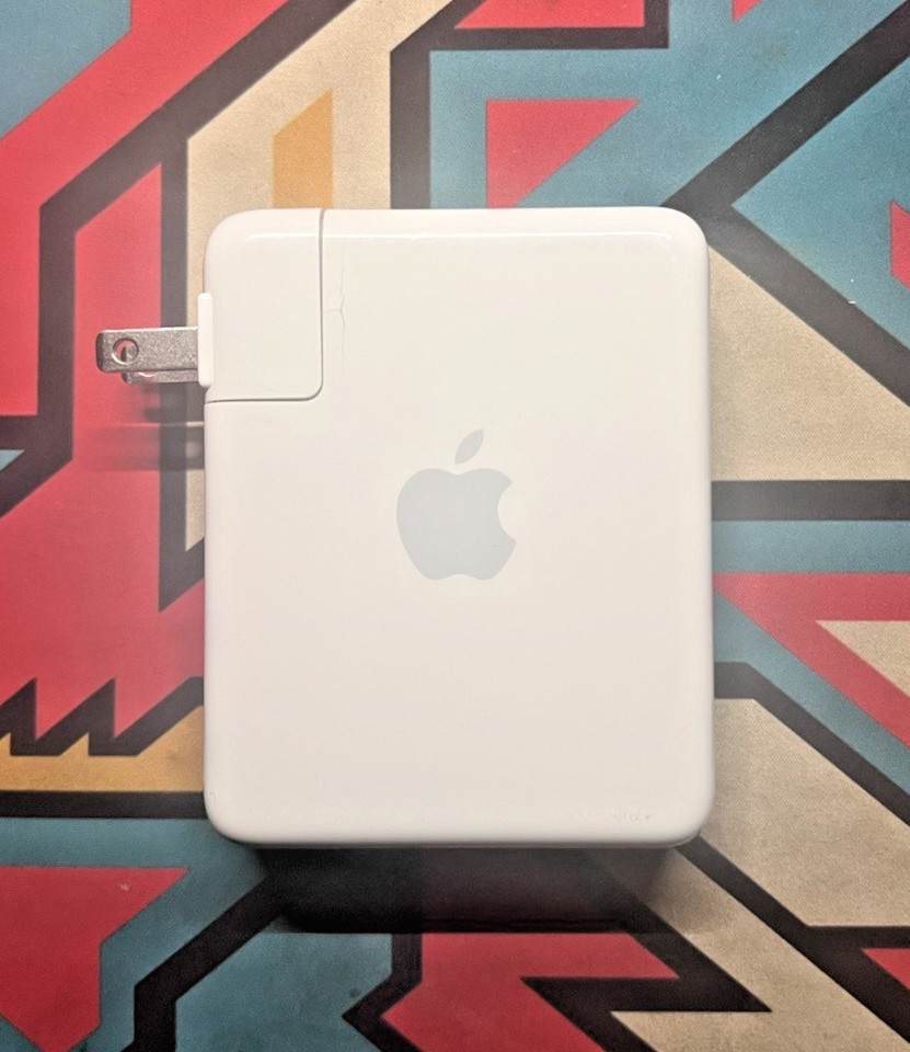 Apple Airport Express A1264 54 Mbps 10/100 Wireless Router (MB321LL/A)