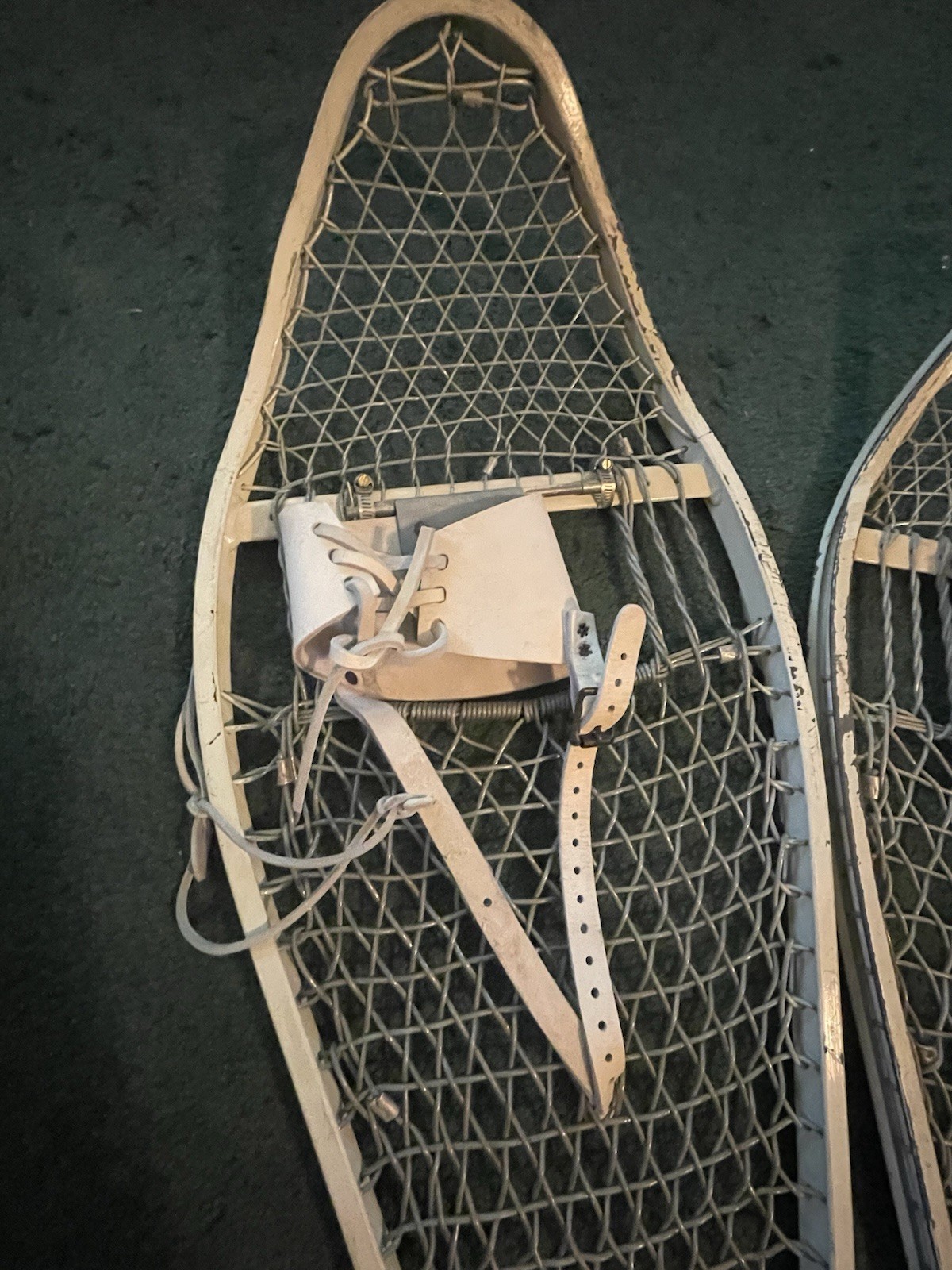 1960s-1970s US Military Snowshoes 46" Magnesium