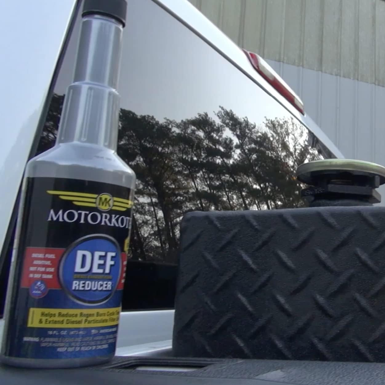 Diesel Exhaust Fluid Reducer (DEF) | 16Oz., Single