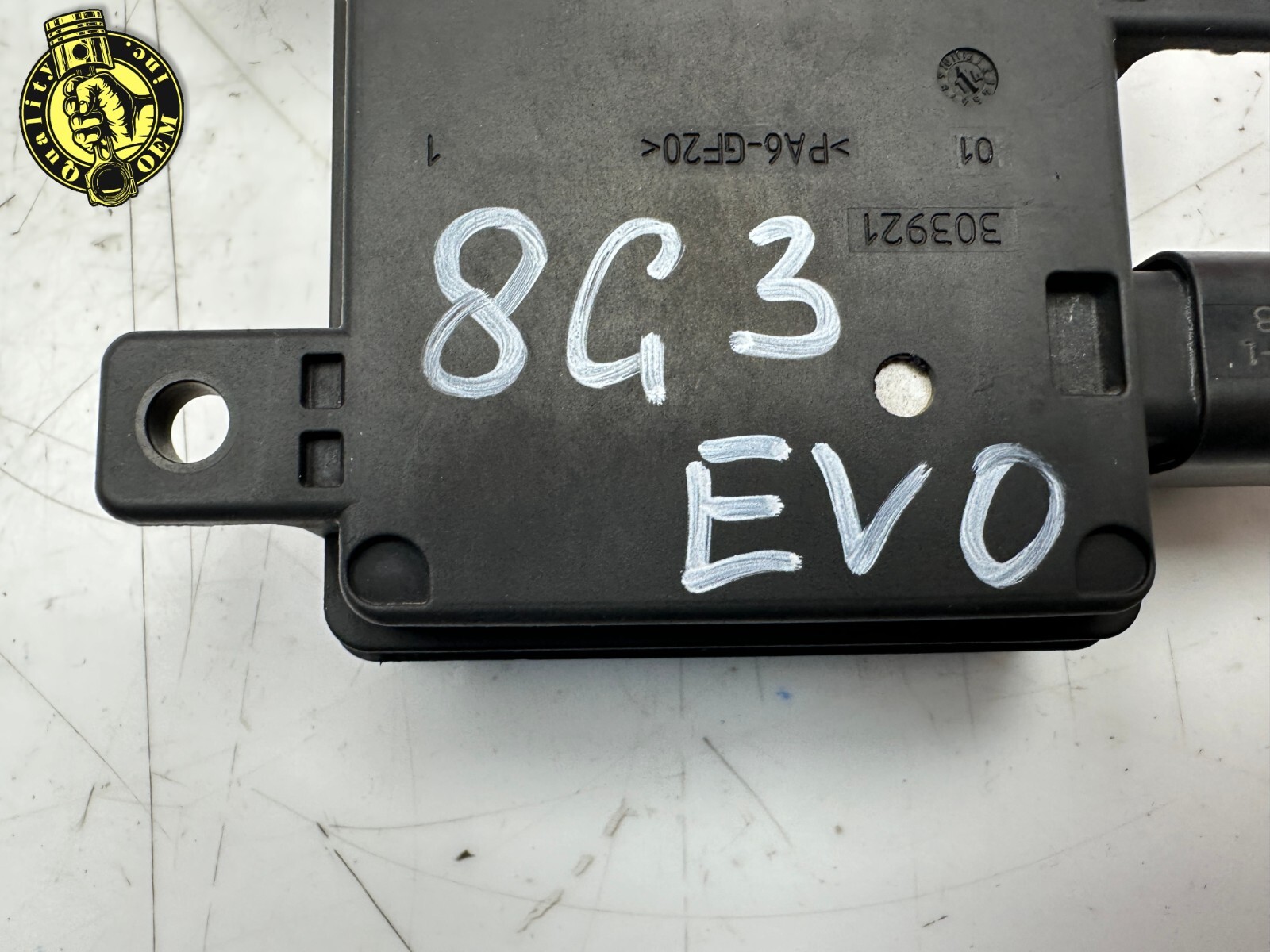 2014-2017 LAND RANGE ROVER EVOQUE LR4 REAR BLIND SPOT RADAR SENSOR EJ3214F152AB