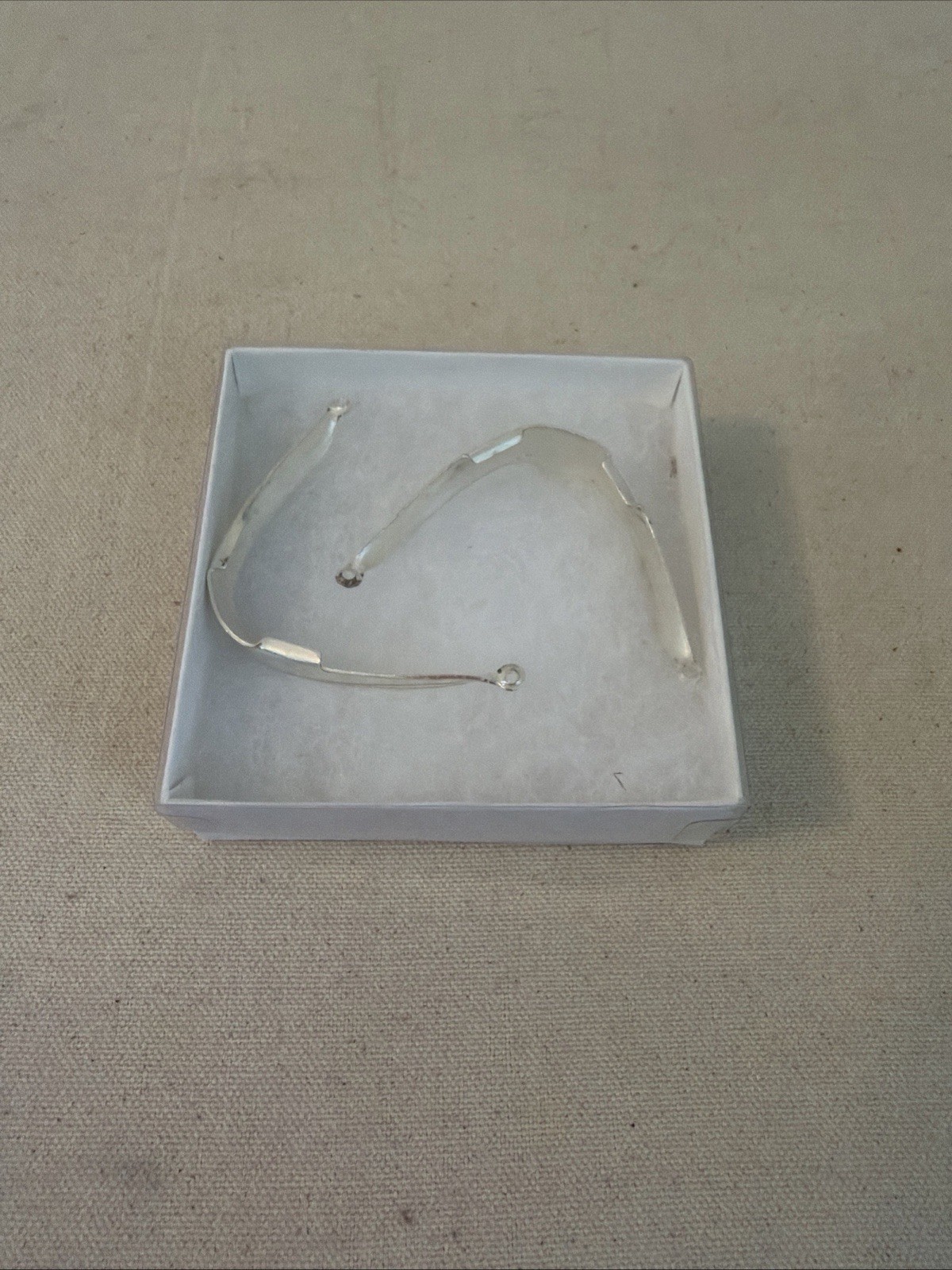 Silver Tone Solid Toe Cap NEW