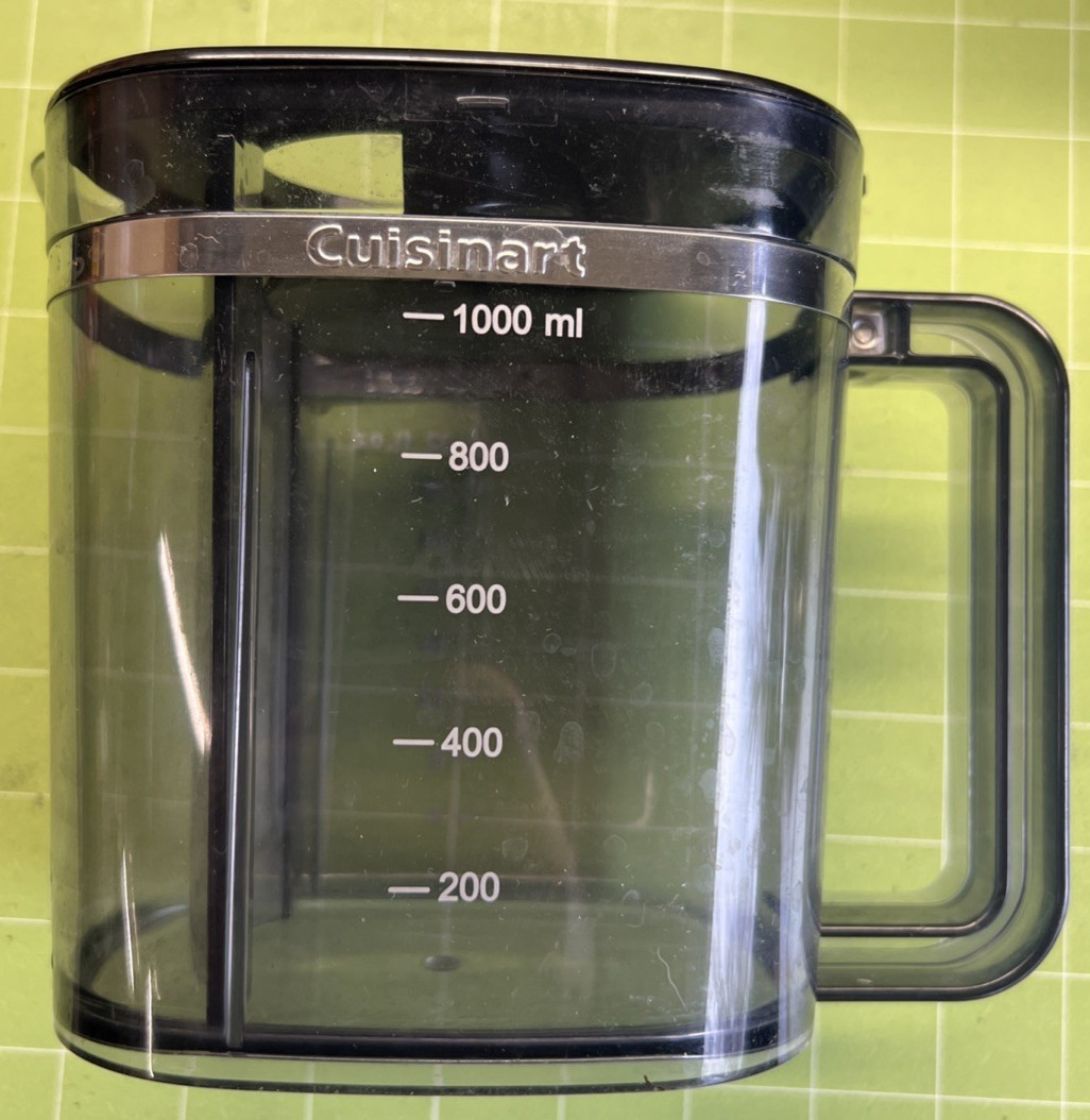 Cuisinart CJE-1000 Juice Extractor Parts Replacement 32 Oz Pitcher With Lid Used