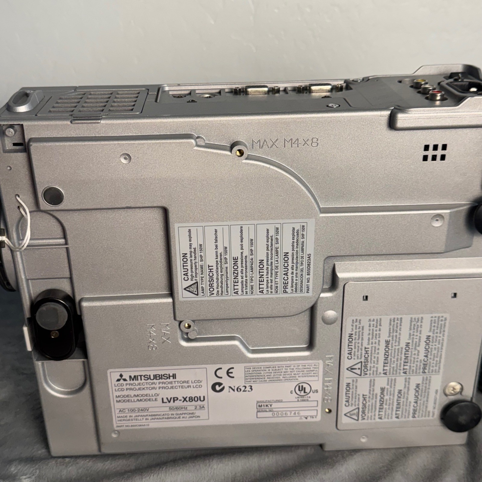 Mitsubishi LVP-X80U LCD Projector Multimedia Video Computer Tested Working