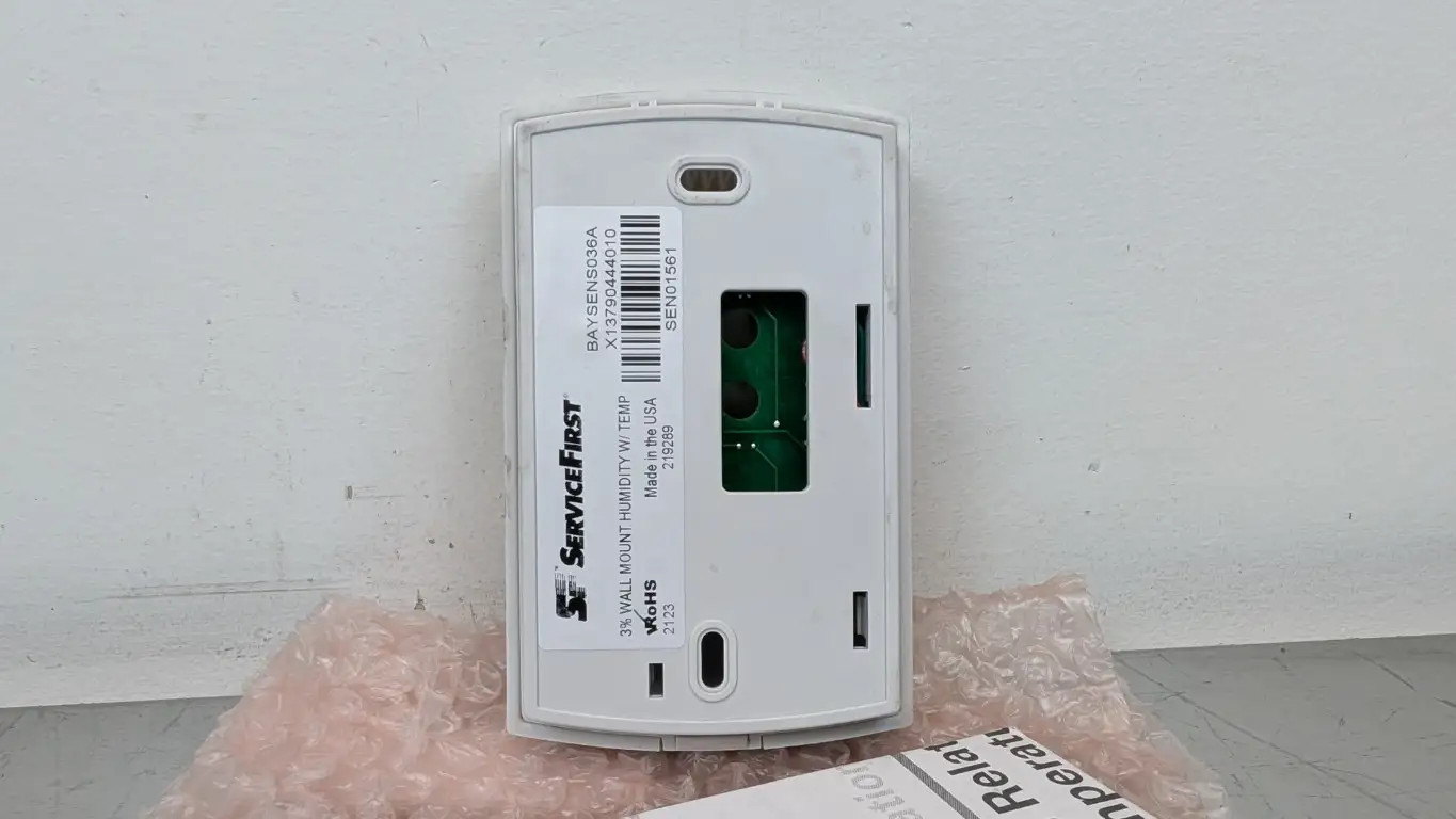 Trane X13790444010 3% Wall Mount Humidity w/ Temperature Zone Sensor