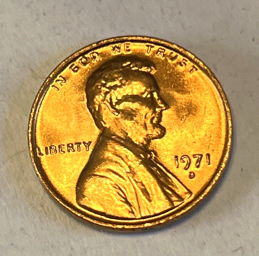 1971 D Lincoln Memorial Penny - UNC - Beautiful Red Tone. Combined Shipping.