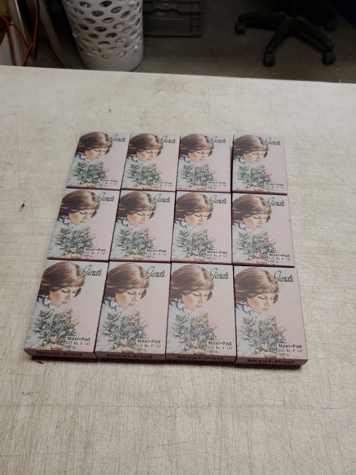 Gards Maxi Pad Feminine Napkin Retro Vending Hospital Prop VTG 12 Boxes