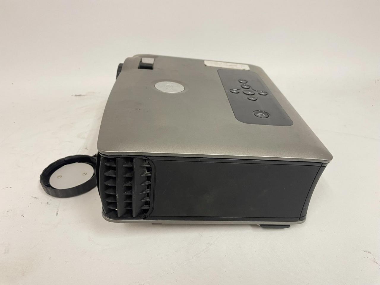 DELL 2400MP DLP Projector 954 HRS