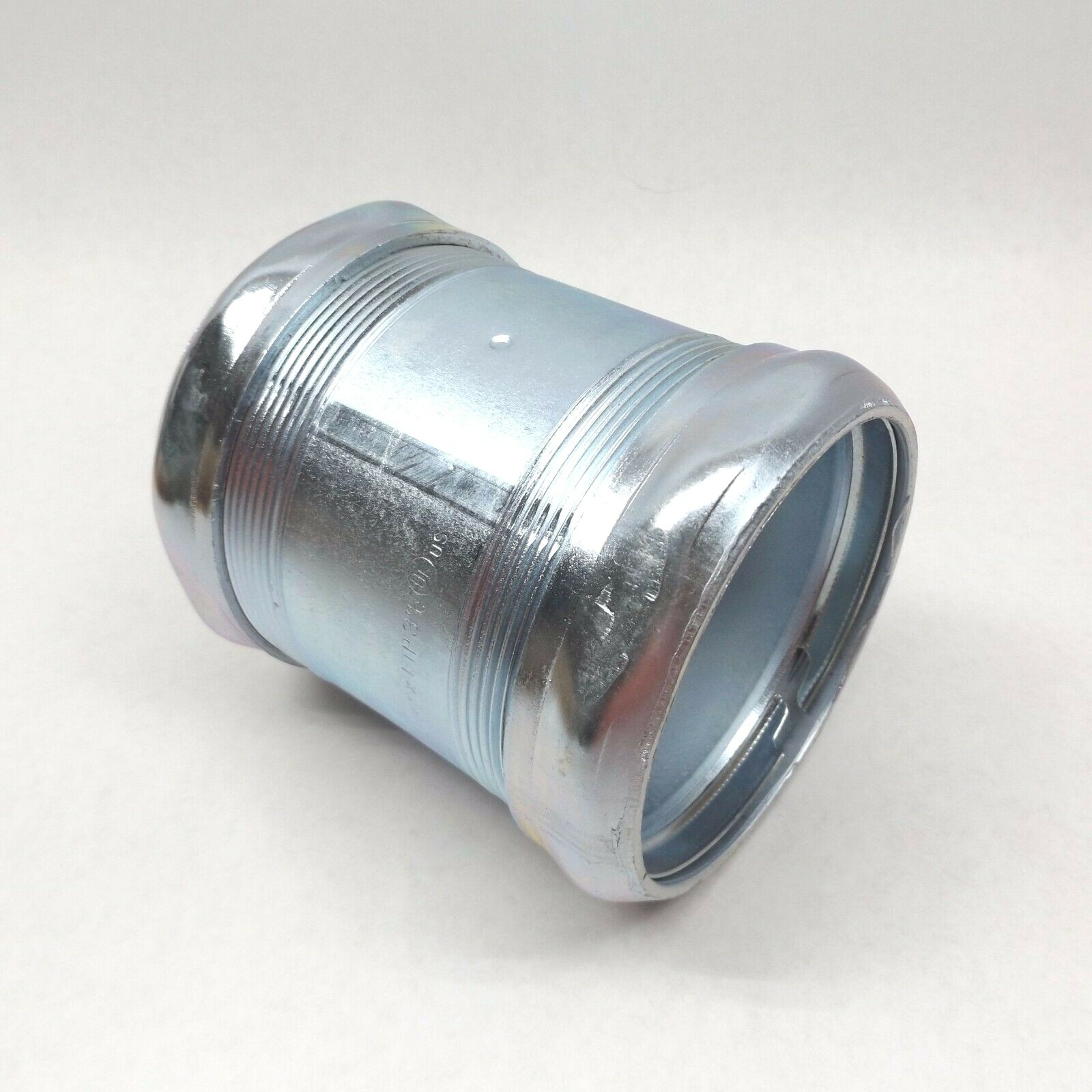 (1) Egs 6300s EMT Coupling Gland Compression Type Steel Zinc Plated 3″