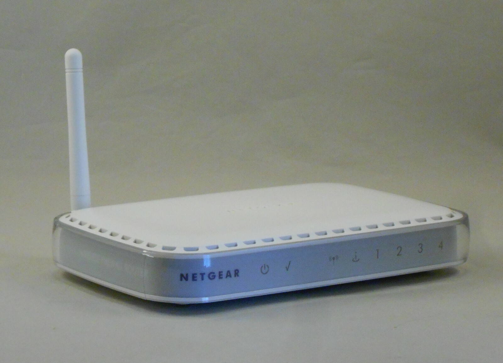 Netgear WGT624 Super-G 108 Mbps Wireless Firewall Router
