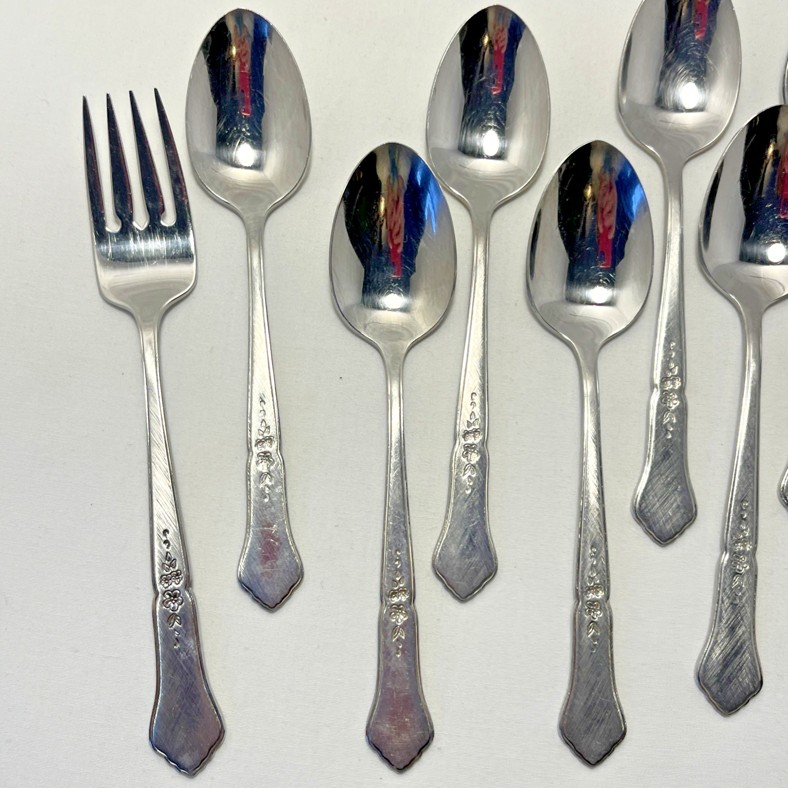 Oneida Ashmore Stainless Flatware You Pick Teaspoon, Soup Spoon, Dessert Fork