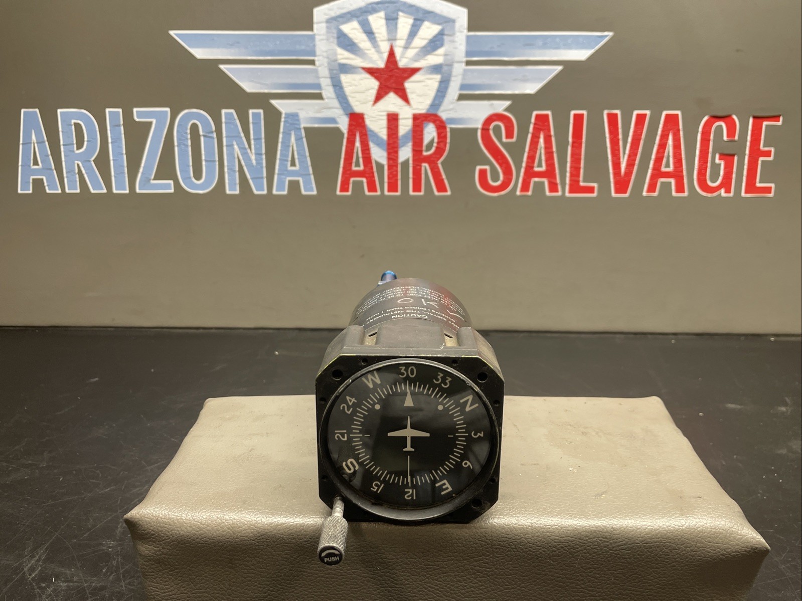 Aeritalia Cessna Directional Gyro Indicator P/N: C6610750105