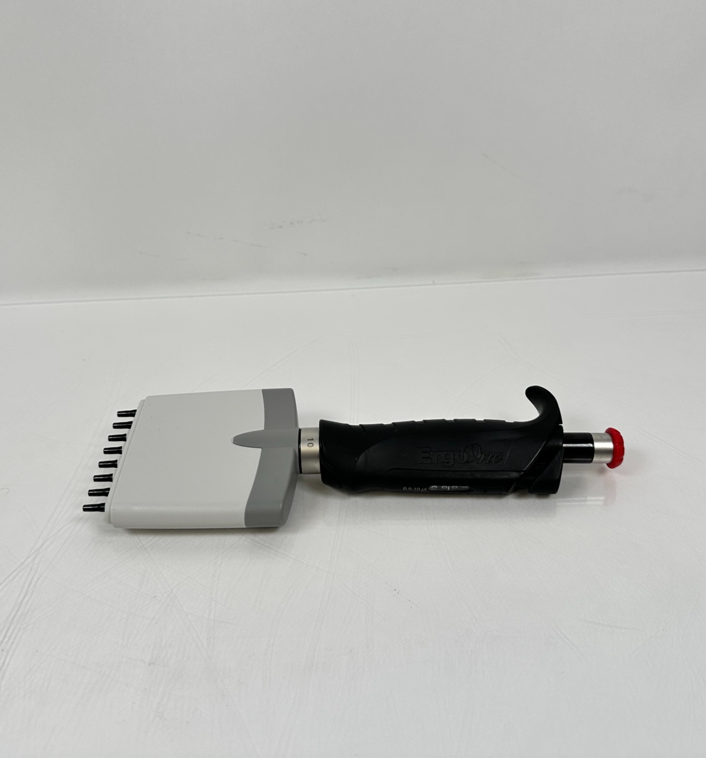 USA Scientific ErgoOne Pipette 8-Channel 0.5 - 10ul