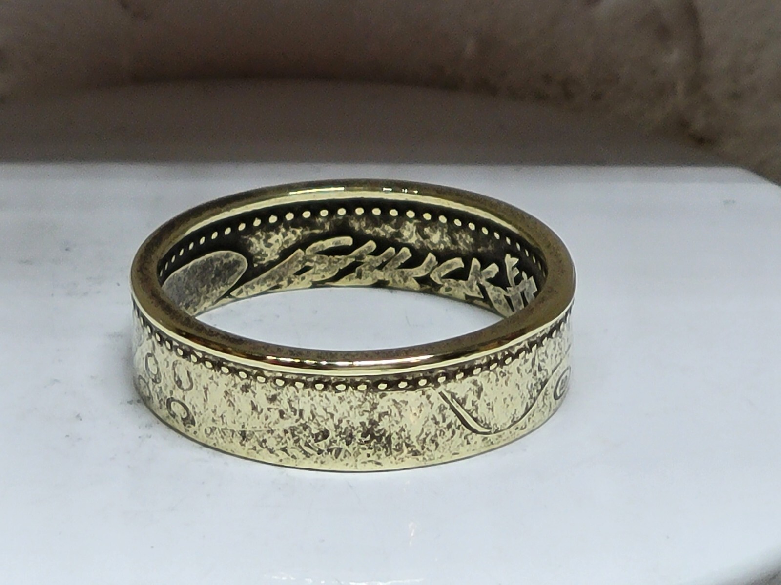 CHUCK e CHEESE - 2018 - Size 11 Token Coin Ring