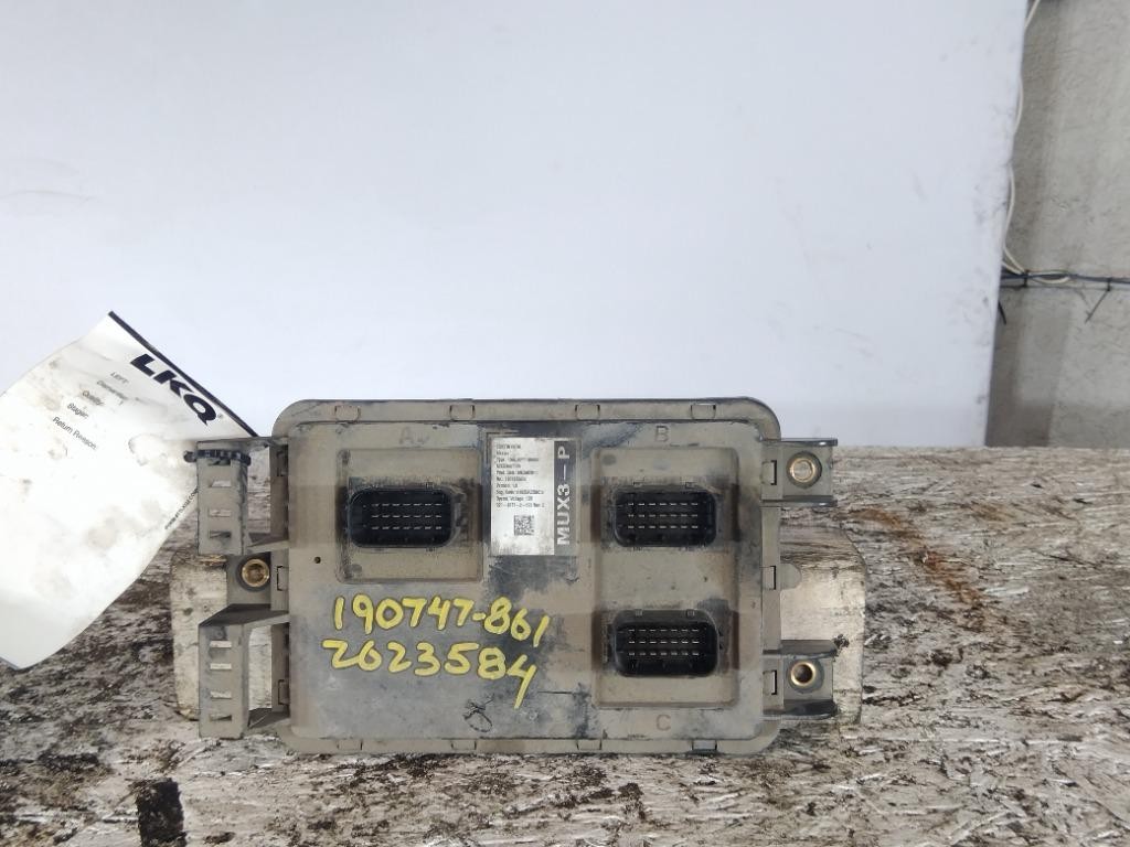 Replaces Q21-1077-2-103 2012 KENWORTH T660 CHASSIS CONTROL MODULE (CCM) ,  GA