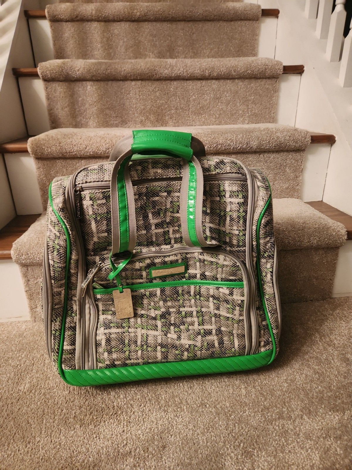 Cynthia Rowley Green & Gray Patterned Small Wheeled Travel Suitcase