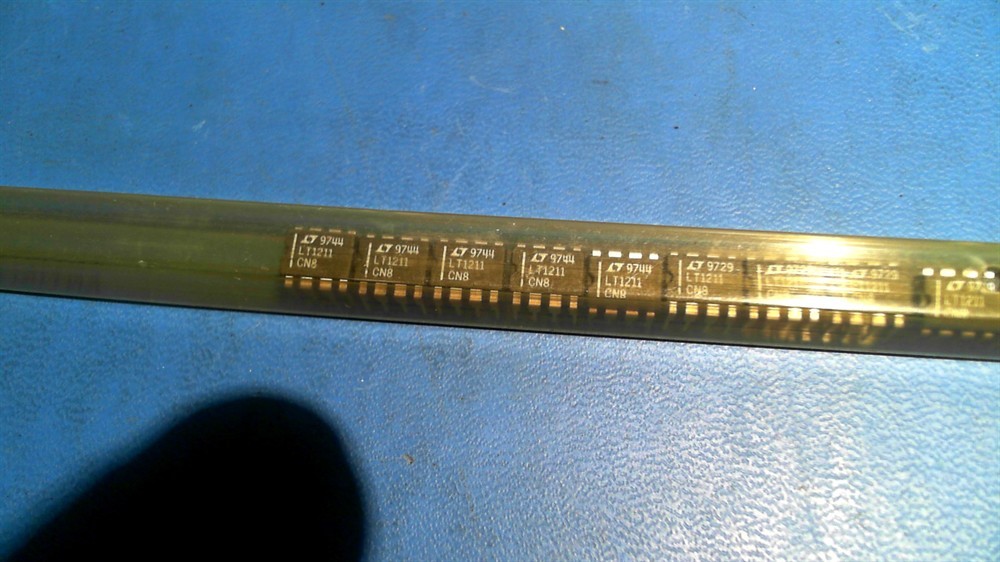 New (8pcs) LT1211CN8 LINEAR TECHNOLOGY IC Linear