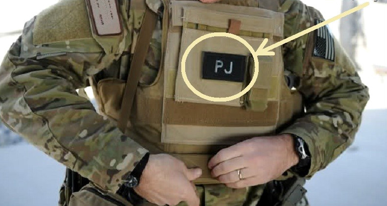 CSOR JTF2 Deuxième Force Opérationnelle Interarmées St. James Cross & SP OPS Tab