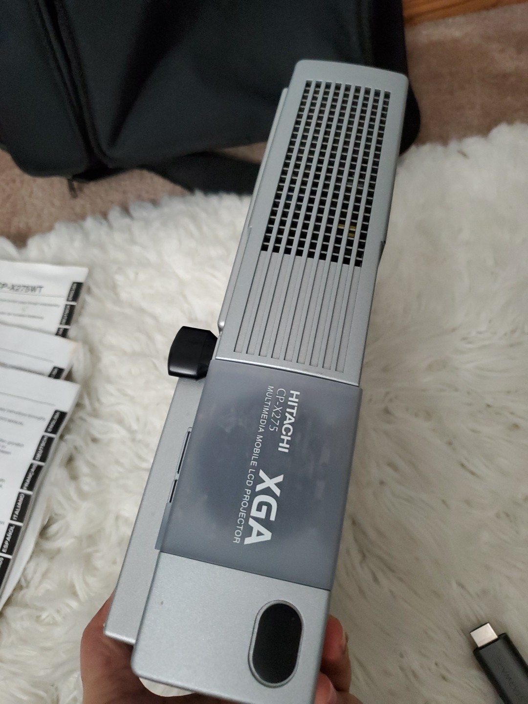 Hitachi XGA CP-X275 Multimedia Mobile LCD Projector Tested