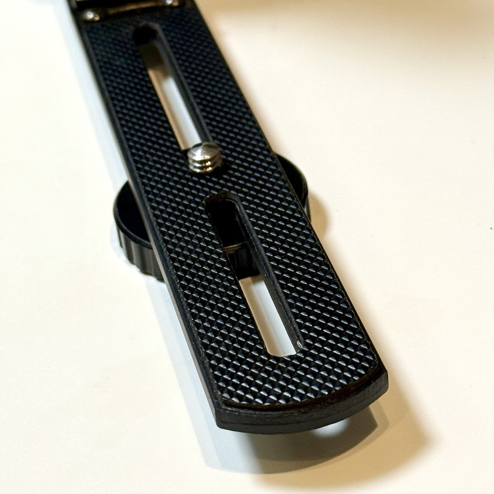 [Mint] universal colapsable left hand grip for camera